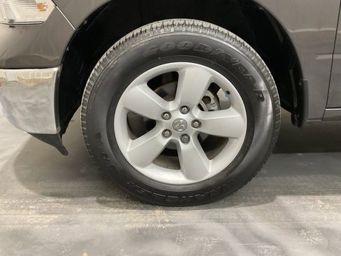 Used 2023 RAM 1500 Tradesman w/ Tradesman SXT Package image 6