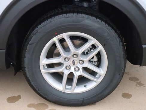 New 2026 Ford Explorer Active image 20