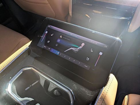 Used 2022 Jeep Grand Wagoneer Series III image 31