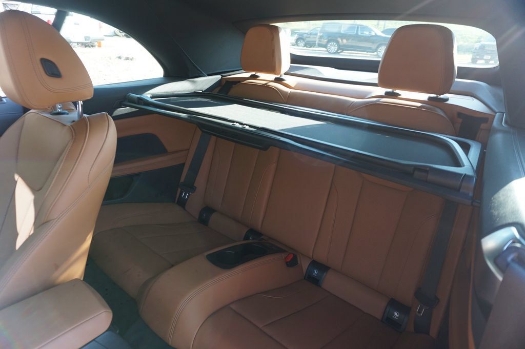 Used 2024 BMW M440i Convertible RWD image 15