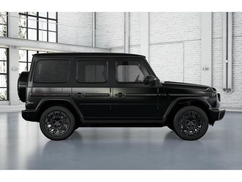 New 2026 Mercedes-Benz G 580 w/ EQ Technology image 2