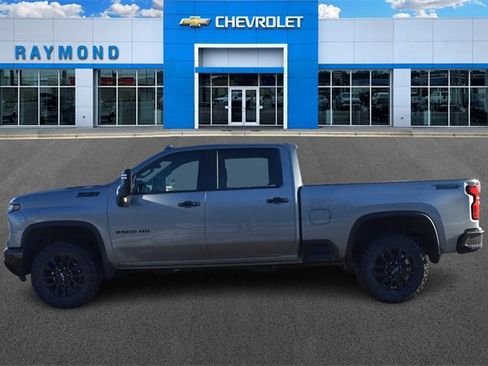 New 2026 Chevrolet Silverado 2500 LTZ w/ LTZ Plus Package image 6