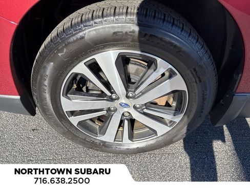 Used 2018 Subaru Outback 2.5i Limited image 15
