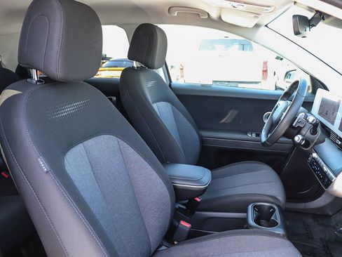 Used 2024 Hyundai Ioniq 5 SEL RWD image 16