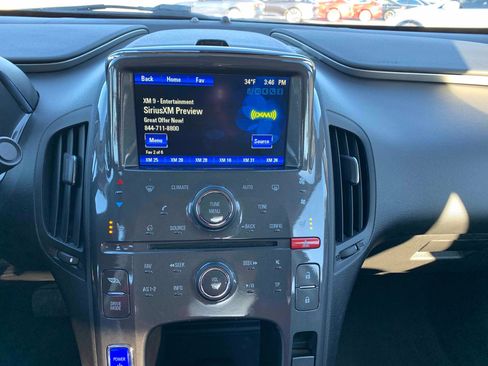 Used 2014 Chevrolet Volt Premium w/ Premium Trim Package image 18
