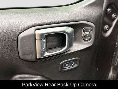 Used 2022 Jeep Wrangler Unlimited Rubicon 4xe w/ Cold Weather Group image 17