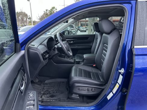 Used 2023 Honda CR-V EX-L image 2