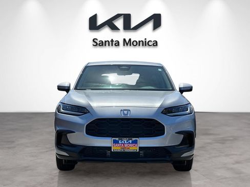 Used 2023 Honda HR-V LX image 9