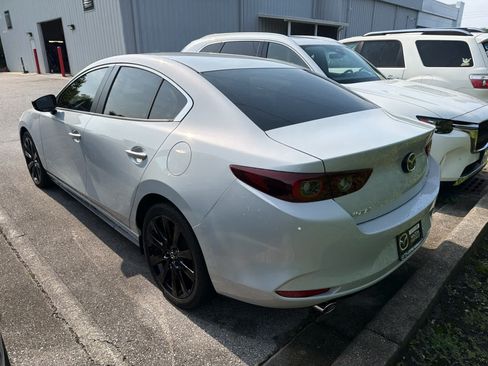 Used 2025 MAZDA MAZDA3 s FWD image 4