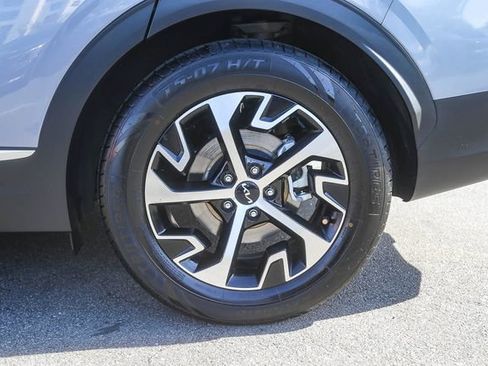 Certified 2023 Kia Sportage EX image 12