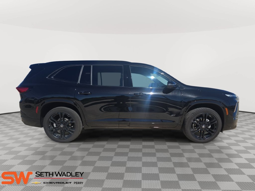 Used 2026 Buick Enclave Sport Touring w/ Power Package FWD image 8