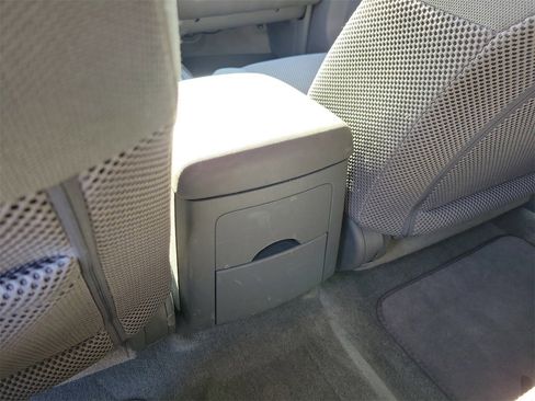 Used 2015 Nissan Frontier SV w/ SV Value Truck Package image 11