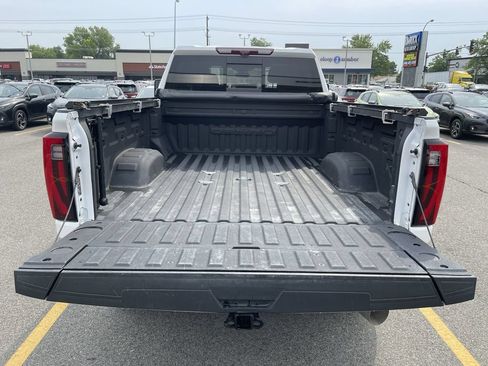 Used 2024 GMC Sierra 2500 Denali w/ Technology Package AWD/4WD image 49
