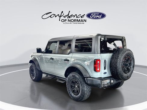 Used 2024 Ford Bronco Wildtrak image 6