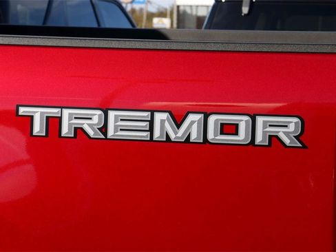 New 2026 Ford F250 Platinum w/ Tremor Off-Road Package image 8