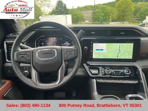Used 2025 GMC Sierra 3500 Denali Ultimate AWD/4WD image 15