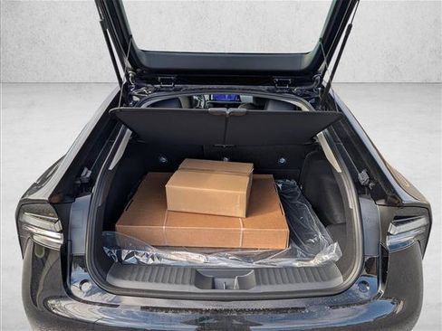 New 2026 Toyota Prius Plug-In Hybrid FWD image 8