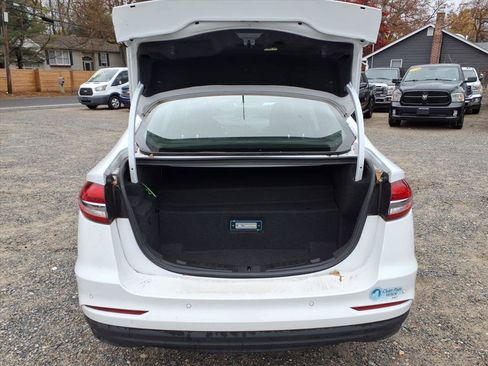 Used 2020 Ford Fusion Energi Titanium image 14