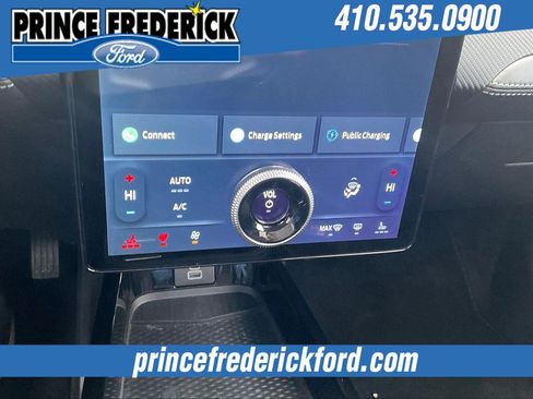 Used 2025 Ford Mustang Mach-E Select w/ Comfort Package Lite image 30