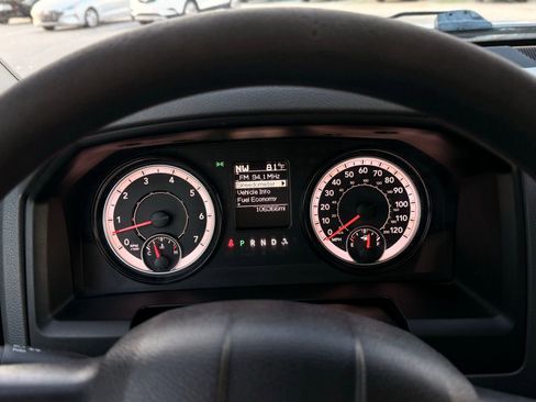 Used 2020 RAM 1500 Classic SLT image 22