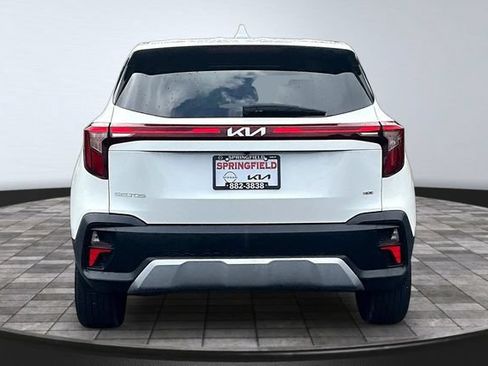 Certified 2024 Kia Seltos LX AWD/4WD image 5
