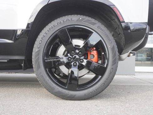 New 2026 Land Rover Defender 110 X image 35