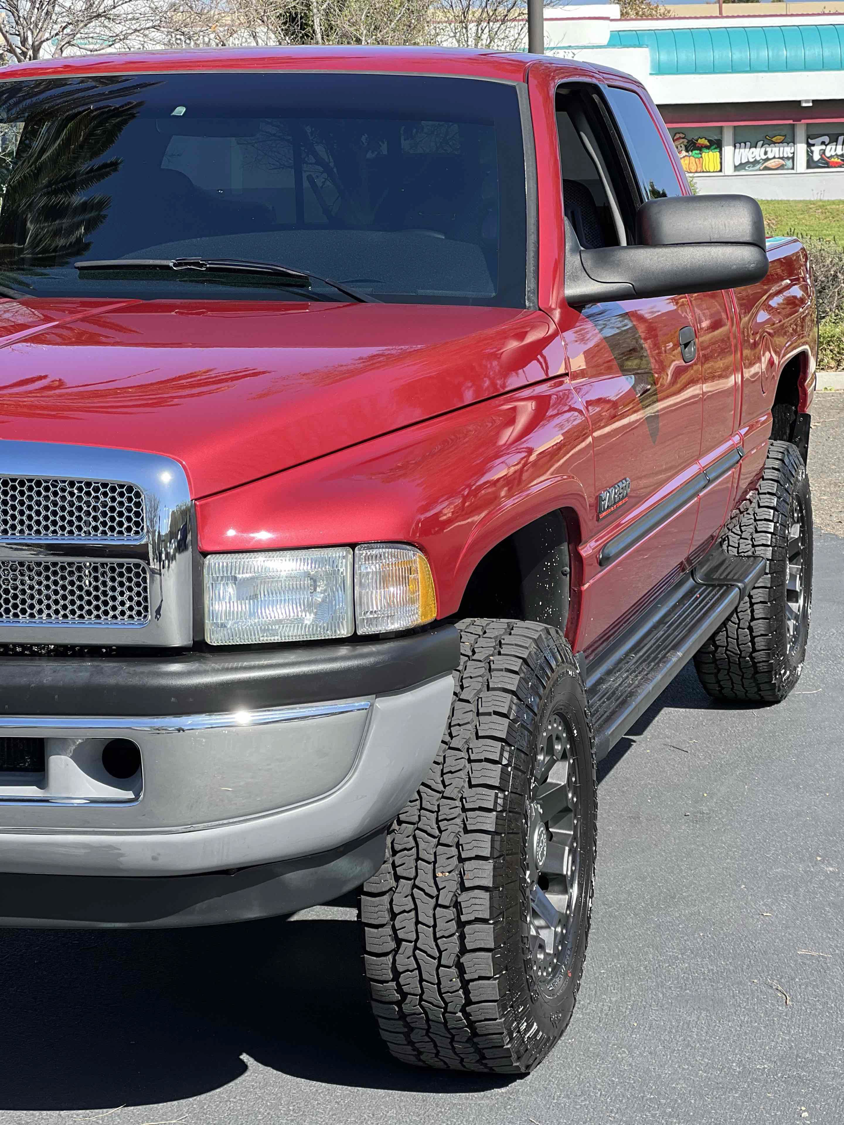Used 1998 Dodge Ram 2500 Truck 4x4 Quad Cab image 48