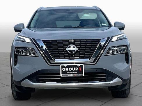 Certified 2023 Nissan Rogue Platinum w/ Platinum Premium Package FWD image 4