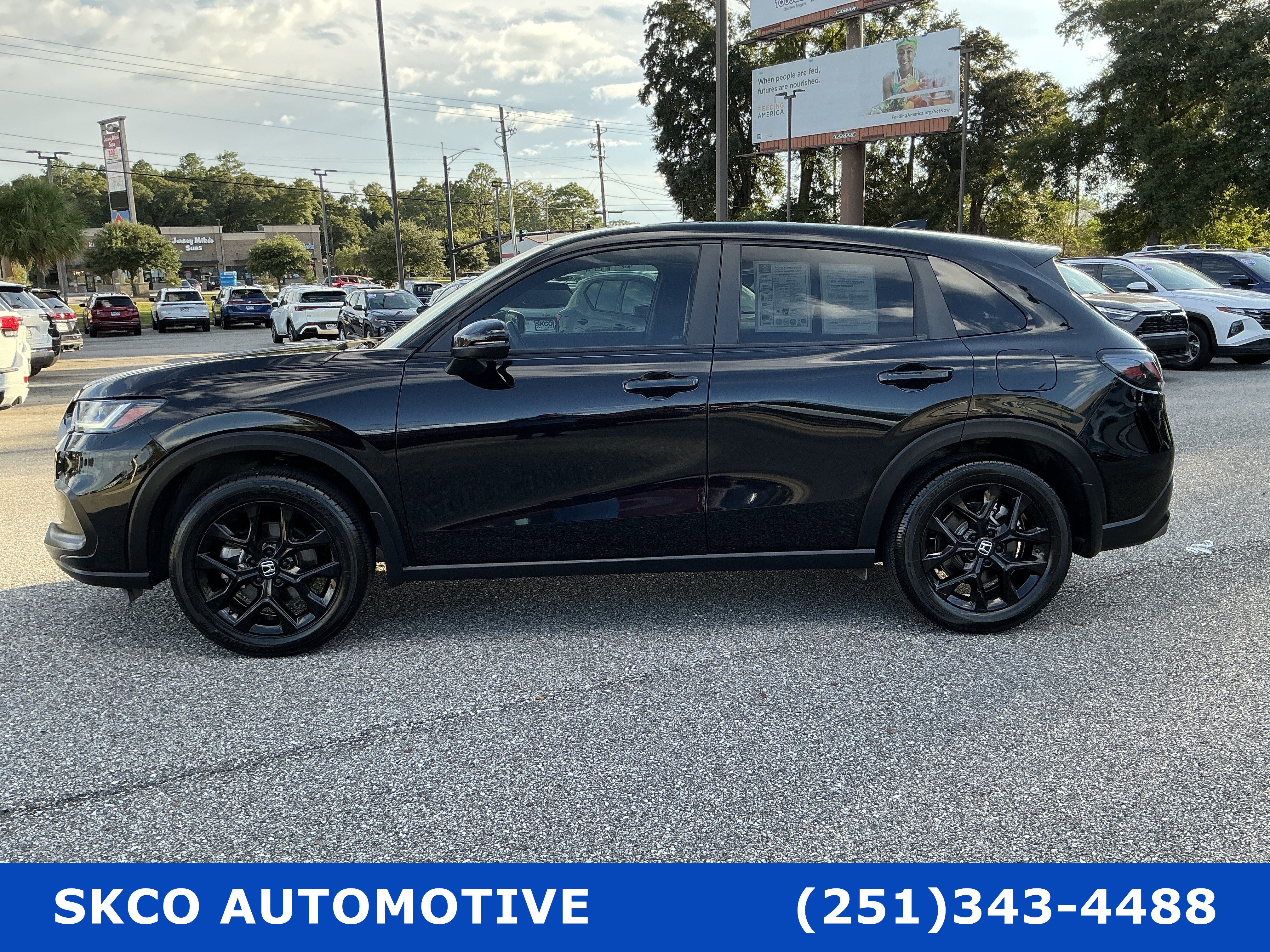 Used 2024 Honda HR-V Sport image 2