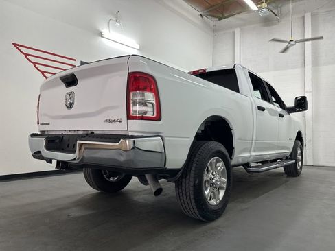 Used 2024 RAM 2500 Big Horn AWD/4WD image 9