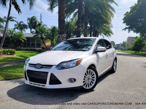 Used 2012 Ford Focus Titanium image 2