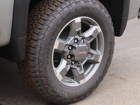 New 2026 GMC Sierra 2500 SLT w/ SLT Convenience Package image 46