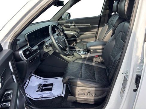 Certified 2025 Kia Telluride SX Prestige X-Line image 10