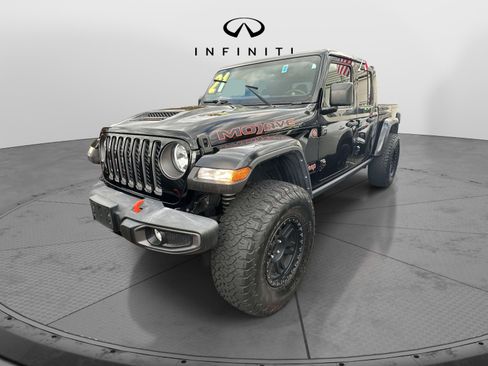 Used 2021 Jeep Gladiator Mojave image 2