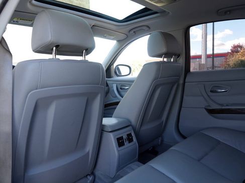 Used 2011 BMW 335d Sedan RWD image 52