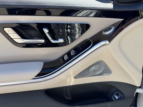 New 2026 Mercedes-Benz S 500 4MATIC image 12
