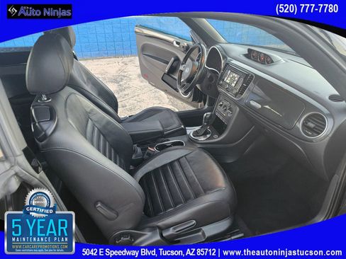 Used 2013 Volkswagen Beetle 2.0T image 16