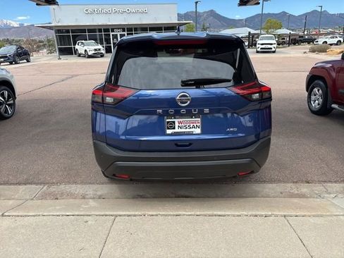 Used 2021 Nissan Rogue S AWD/4WD image 7