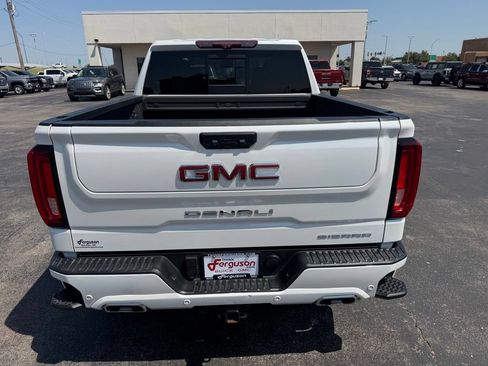 Used 2023 GMC Sierra 1500 Denali w/ Technology Package AWD/4WD image 15