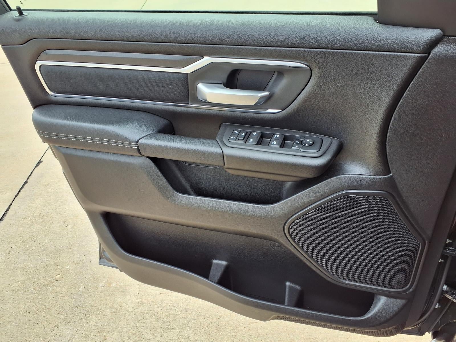 Used 2025 RAM 1500 Big Horn AWD/4WD image 21