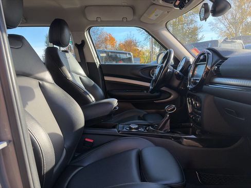Used 2016 MINI Cooper Clubman image 12