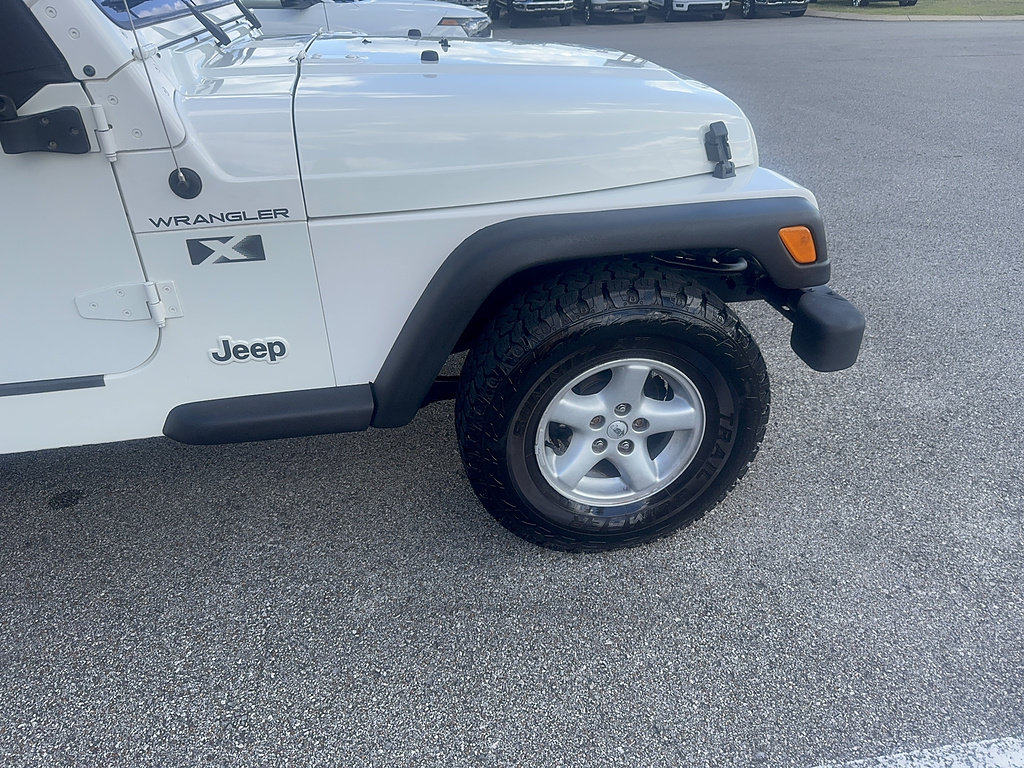 Used 2002 Jeep Wrangler X AWD/4WD image 11