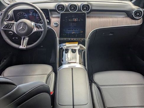 New 2026 Mercedes-Benz GLC 300 image 13