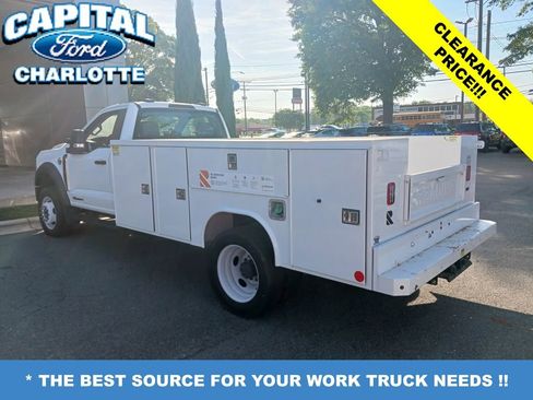 New 2024 Ford F450 XL w/ XL Chrome Package image 3