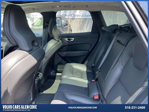 Certified 2025 Volvo XC60 B5 Ultra w/ Protection Package Premier image 9