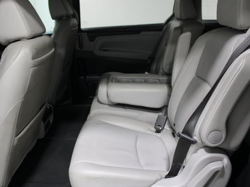 Used 2019 Honda Odyssey Elite image 19