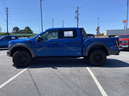 Used 2017 Ford F150 Raptor w/ Equipment Group 801A Mid AWD/4WD image 6