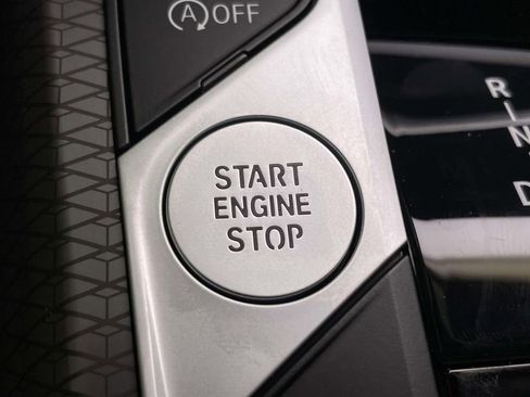 New 2026 BMW 330i xDrive Sedan w/ M Sport Package AWD/4WD image 37