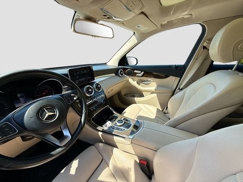 Used 2018 Mercedes-Benz GLC 300 image 20