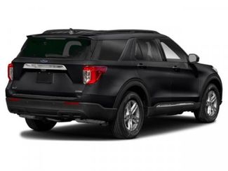 Used 2022 Ford Explorer XLT w/ Equipment Group 202A video 2